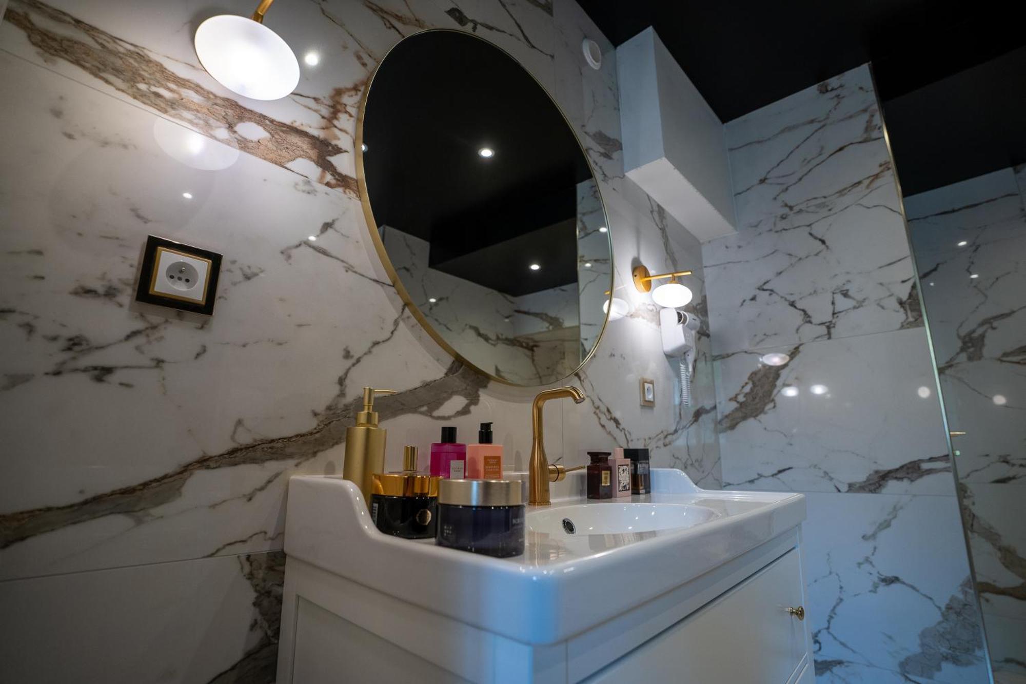 Appartement D'Exception Avec Jacuzzi Villefranche-sur-Saône المظهر الخارجي الصورة